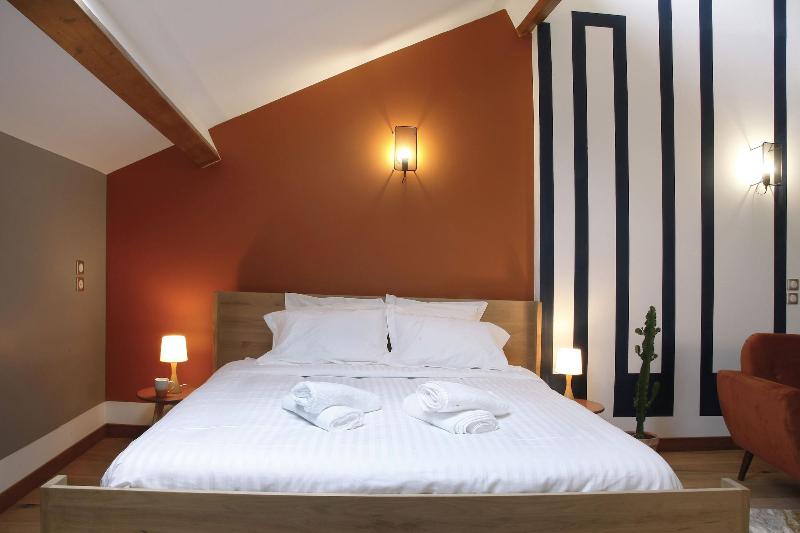 La Maison Des Seigneurs image