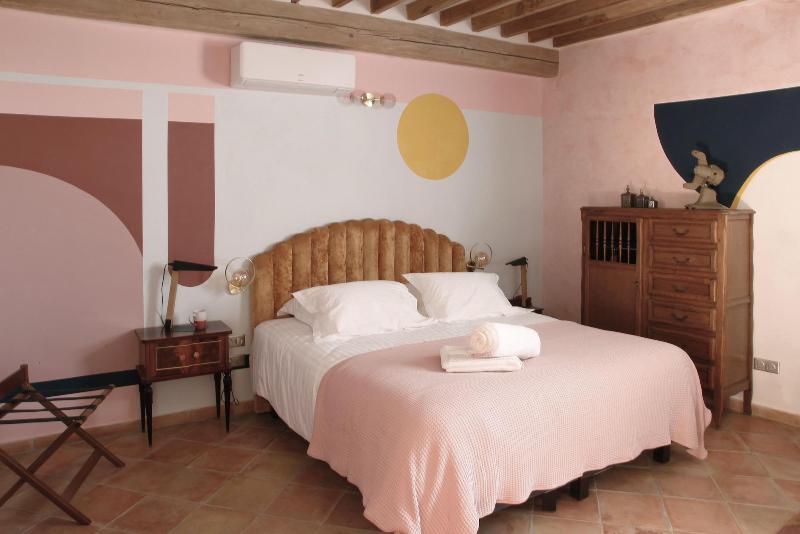 La Maison Des Seigneurs image