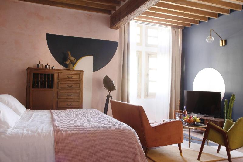 La Maison Des Seigneurs image