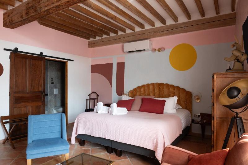 La Maison Des Seigneurs image