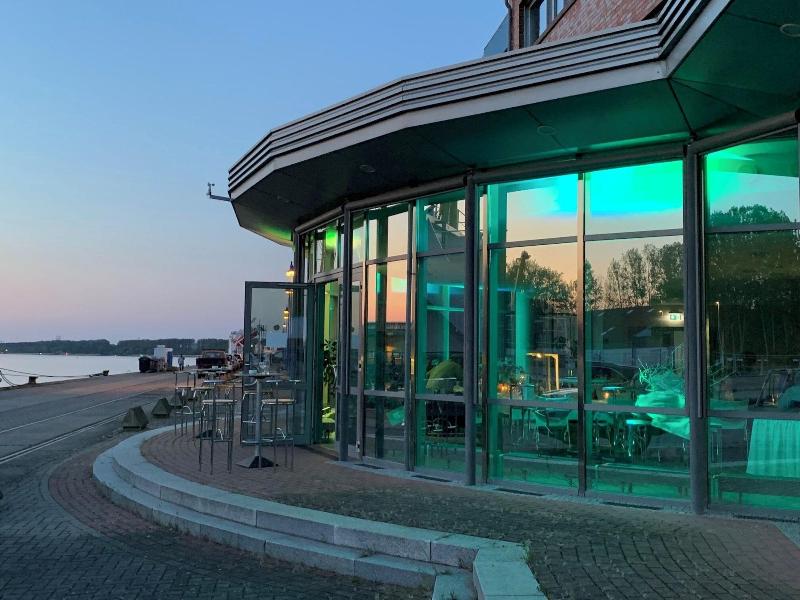 Hotel Am Kai 334 image