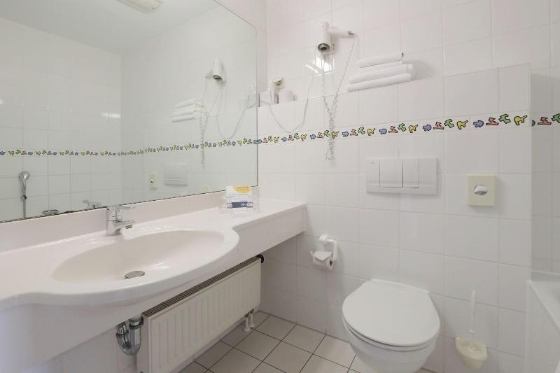 Hotel Am Kai 334 image