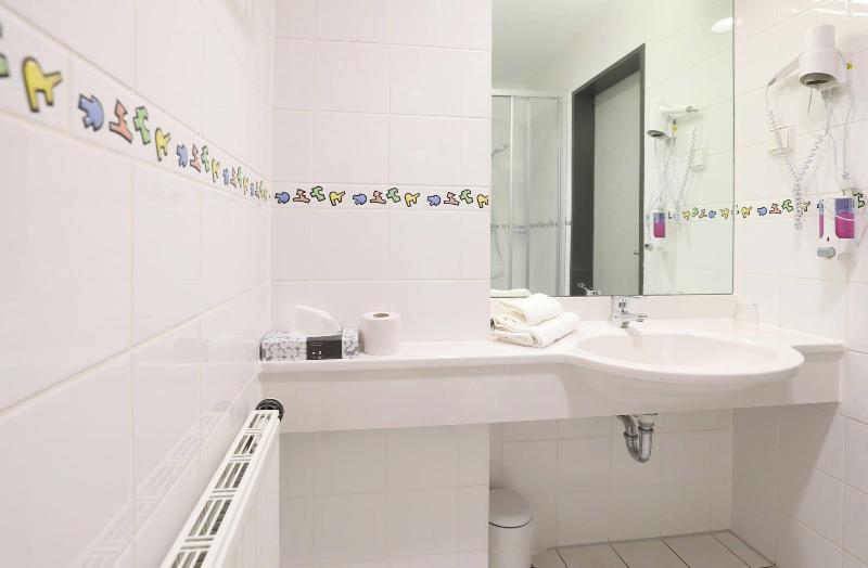 Hotel Am Kai 334 image
