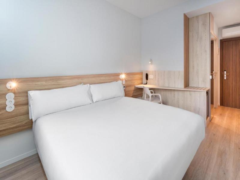 B&B Hotel Lisboa Oeiras image