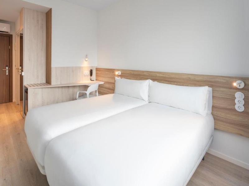 B&B Hotel Lisboa Oeiras image