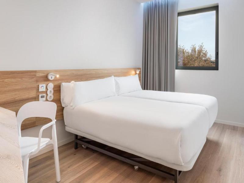 B&B Hotel Lisboa Oeiras image