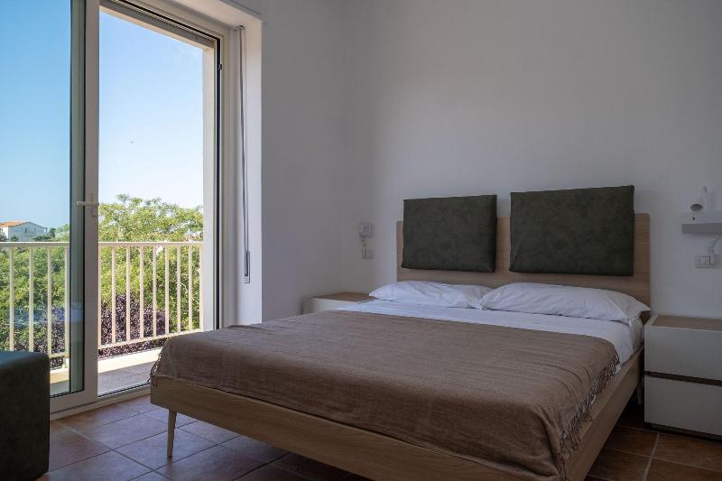 Nautika Suites image