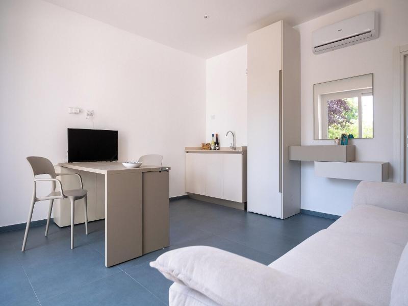 Nautika Suites image