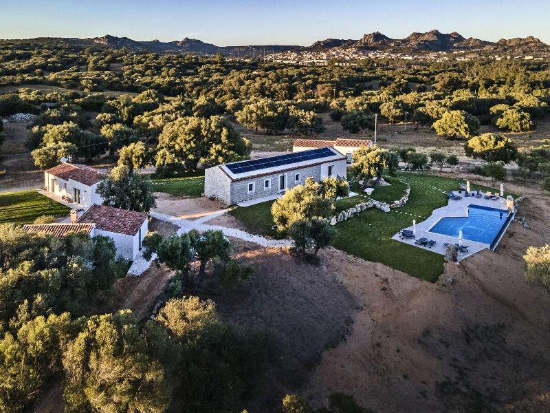 Uddastri Retreat image