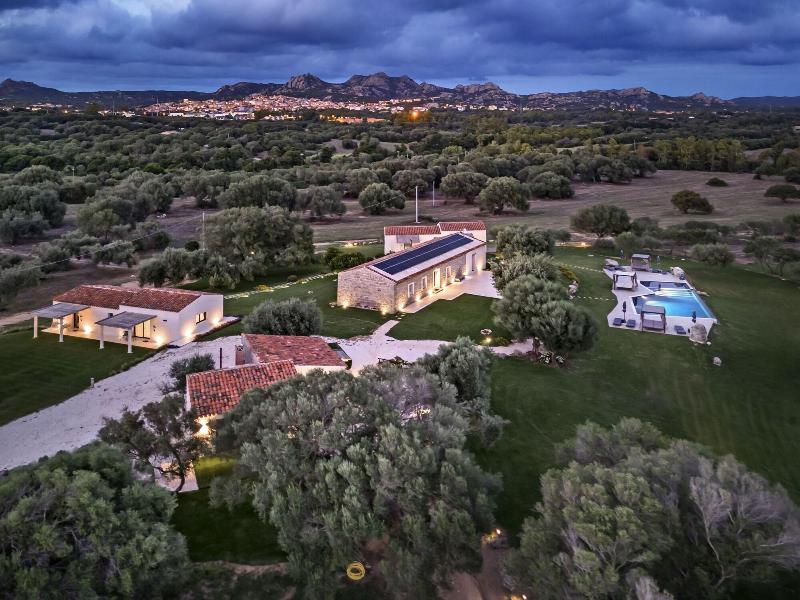 Uddastri Retreat image