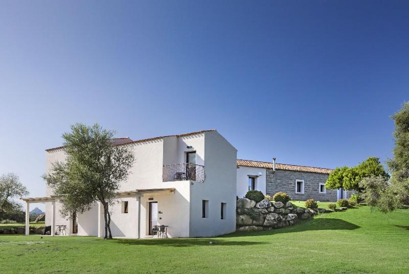 Uddastri Retreat image