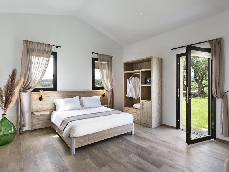 Uddastri Retreat image