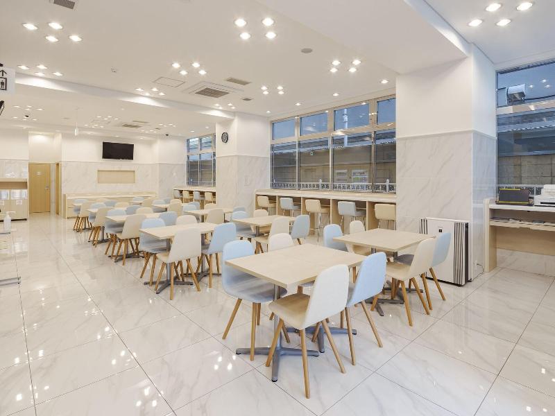Toyoko Inn Tokuyama Eki Kita Guchi image