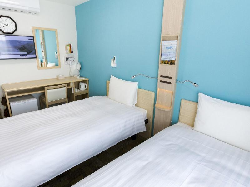 Toyoko Inn Tokuyama Eki Kita Guchi image