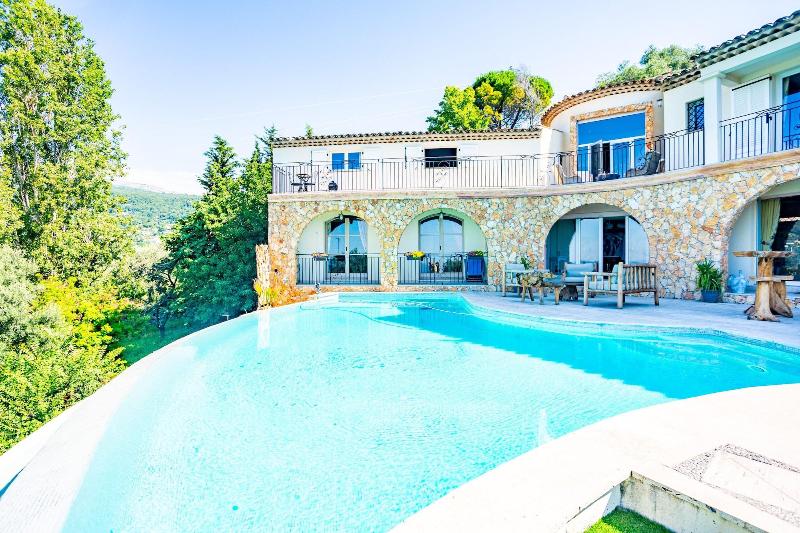 Le Clos Des Senteurs