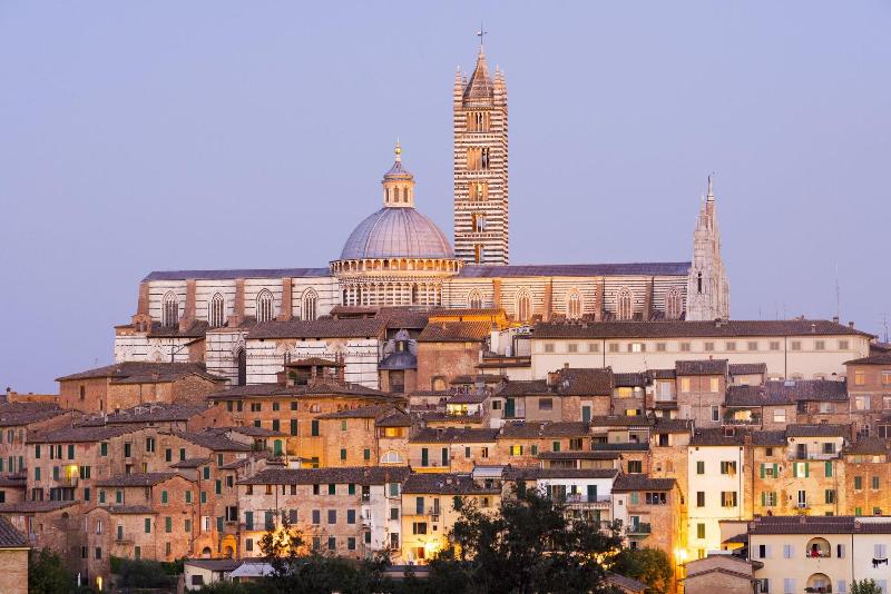 Torre Del Fuggisole image