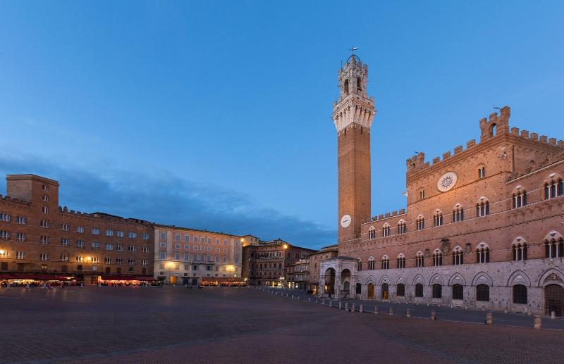 Torre Del Fuggisole image