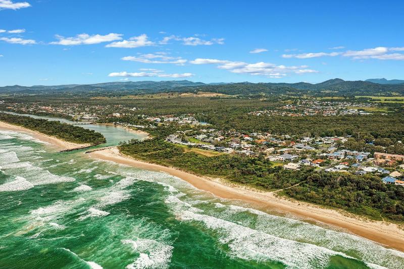 Pottsville Beach Motel image