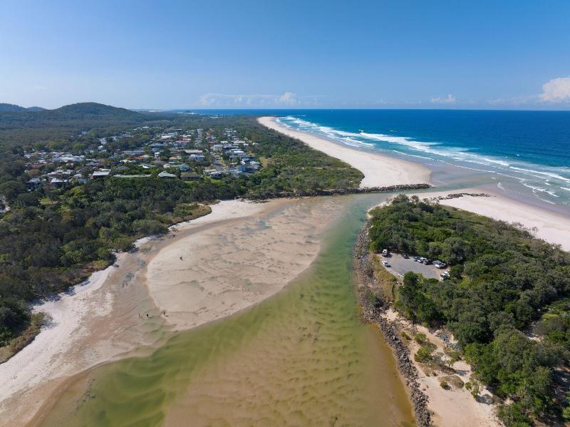 Pottsville Beach Motel image