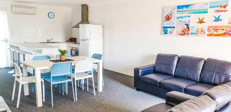 Pottsville Beach Motel image