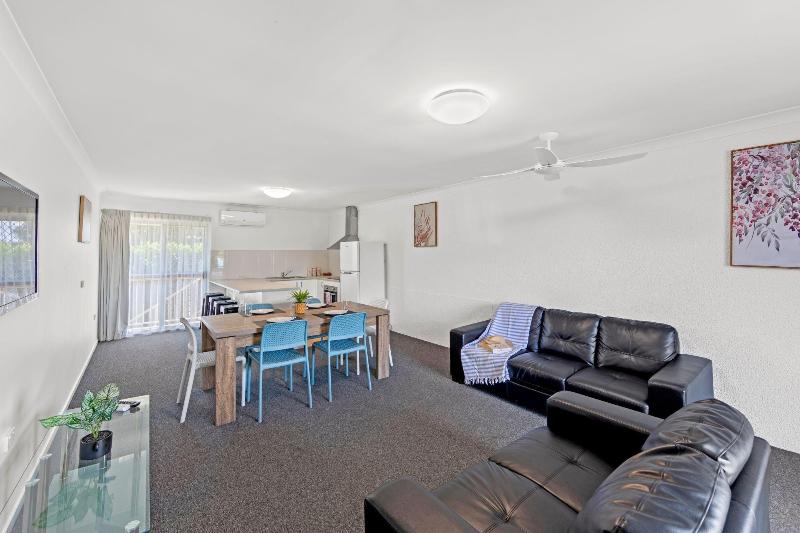 Pottsville Beach Motel image