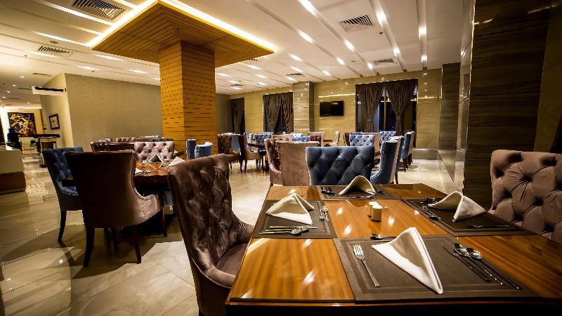 Best Western Premier Hotel Gulberg Lahore image
