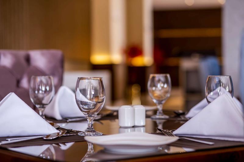 Best Western Premier Hotel Gulberg Lahore image