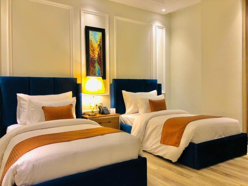 Best Western Premier Hotel Gulberg Lahore image
