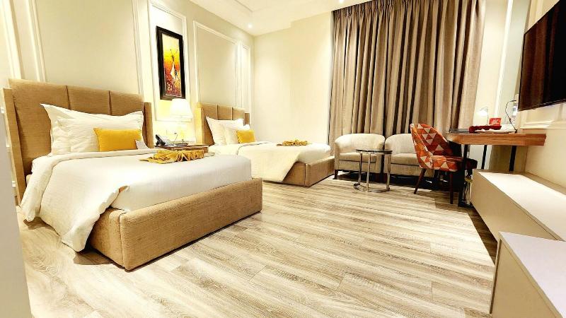 Best Western Premier Hotel Gulberg Lahore image