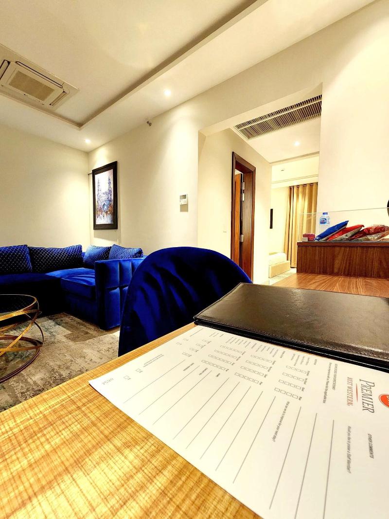 Best Western Premier Hotel Gulberg Lahore image