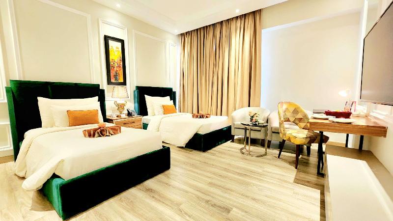 Best Western Premier Hotel Gulberg Lahore image