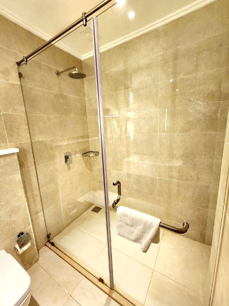 Best Western Premier Hotel Gulberg Lahore image