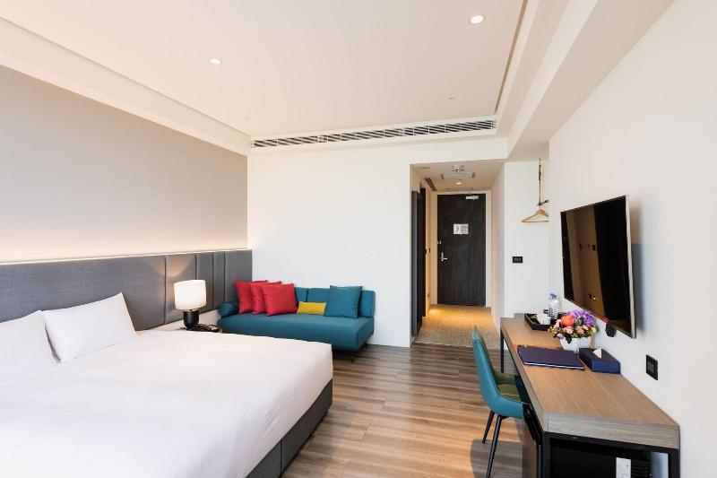 Formosa Yacht Resort image