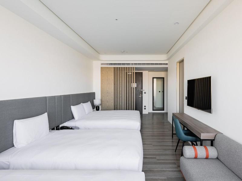 Formosa Yacht Resort image