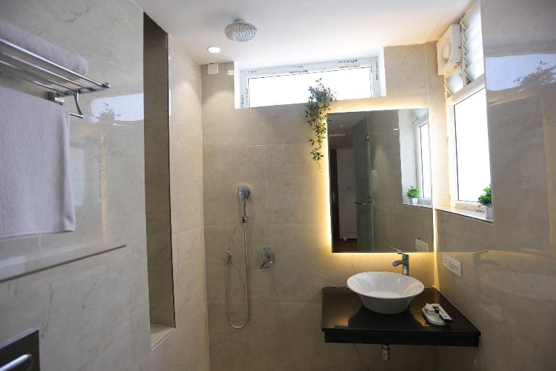 Lux 9 Suites And Studios image