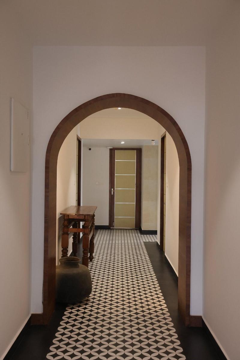Lux 9 Suites And Studios image