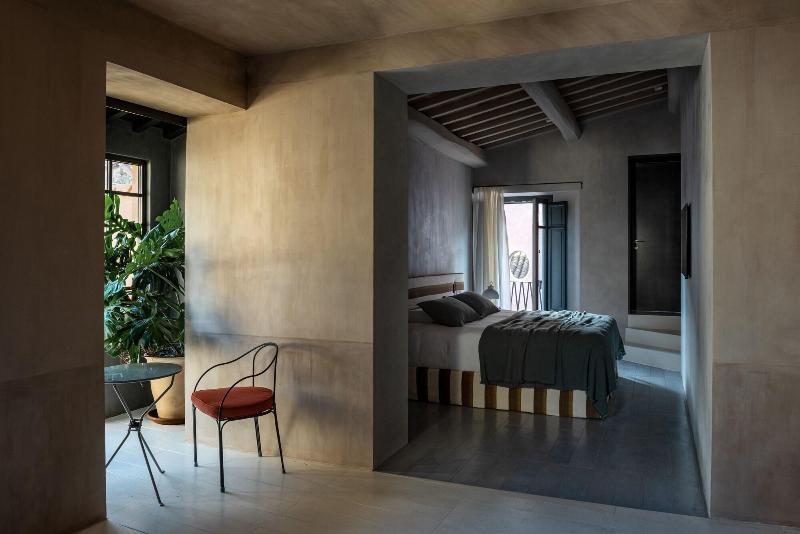 Palazzo Petrvs image