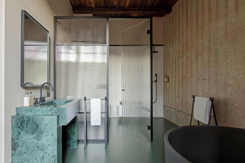 Palazzo Petrvs image
