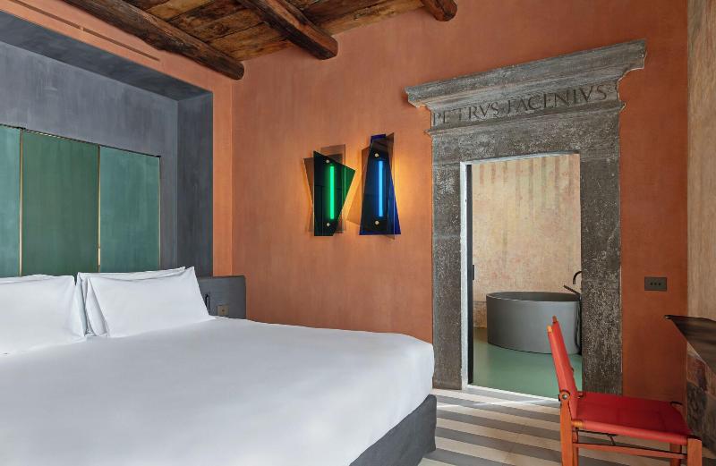 Palazzo Petrvs image