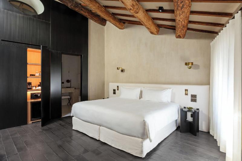 Palazzo Petrvs image