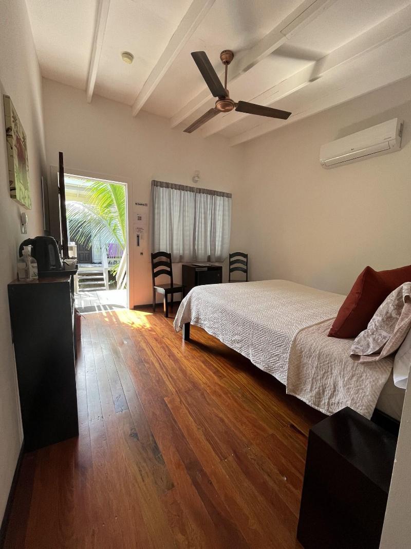Dream Cabanas image
