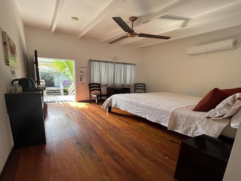 Dream Cabanas image