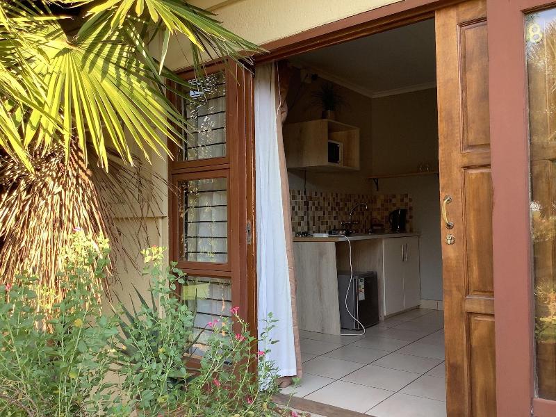 Cozy Guestrooms In Midrand image