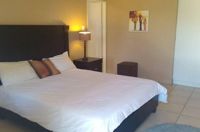 Cozy Guestrooms In Midrand image