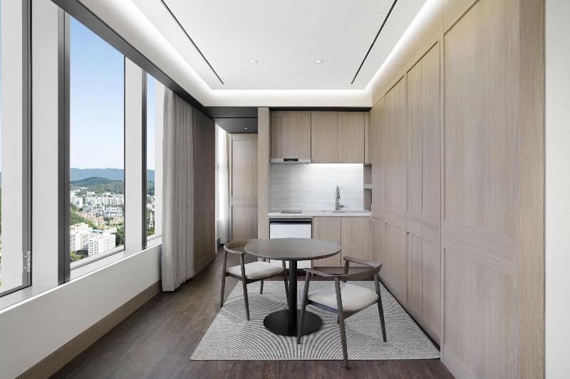 Hotel Onoma Daejeon Autograph Collection image