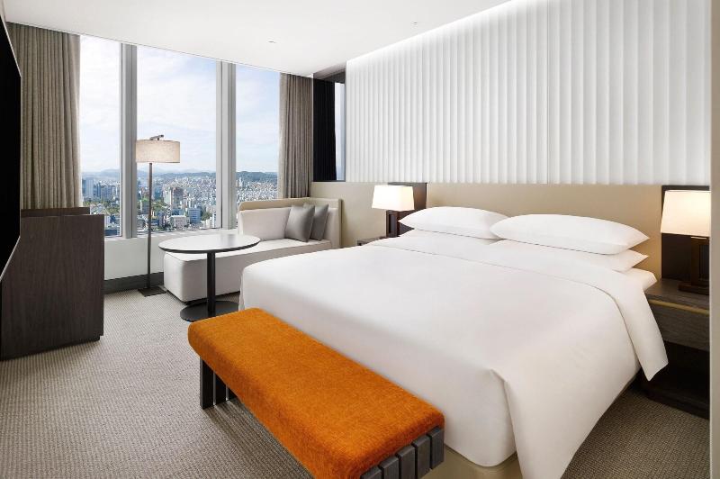 Hotel Onoma Daejeon Autograph Collection image