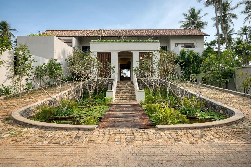 Kayaam House image