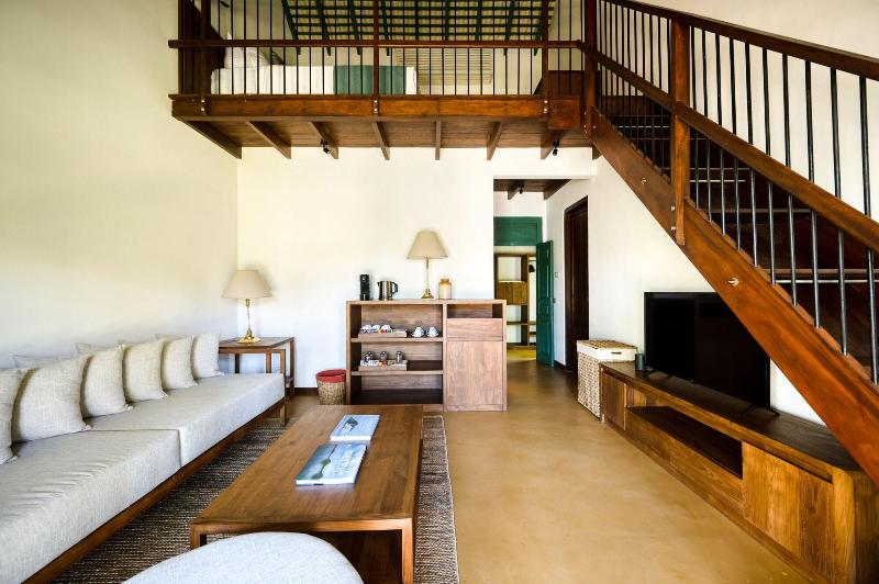 Kayaam House image
