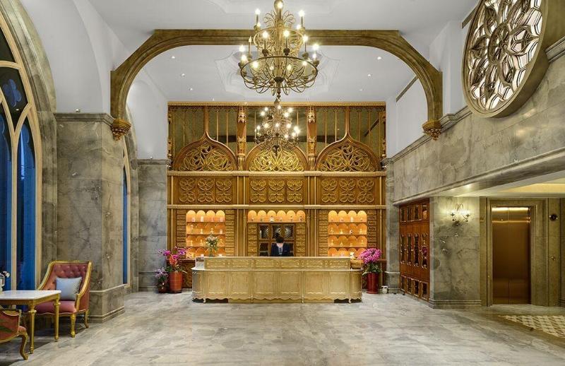 Grasse Grace Manor image