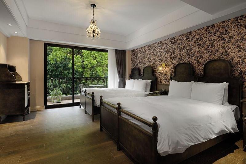 Grasse Grace Manor image
